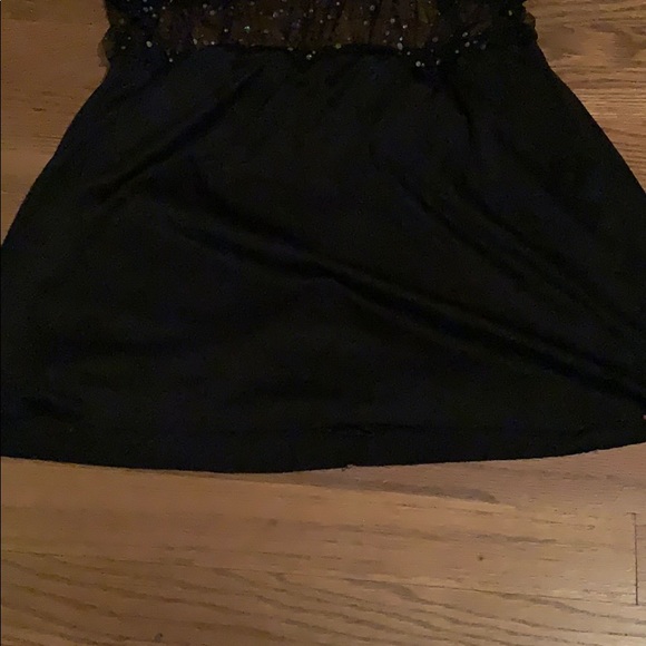 FESTIVAL SKIRT {gently worn} - Picture 3 of 4